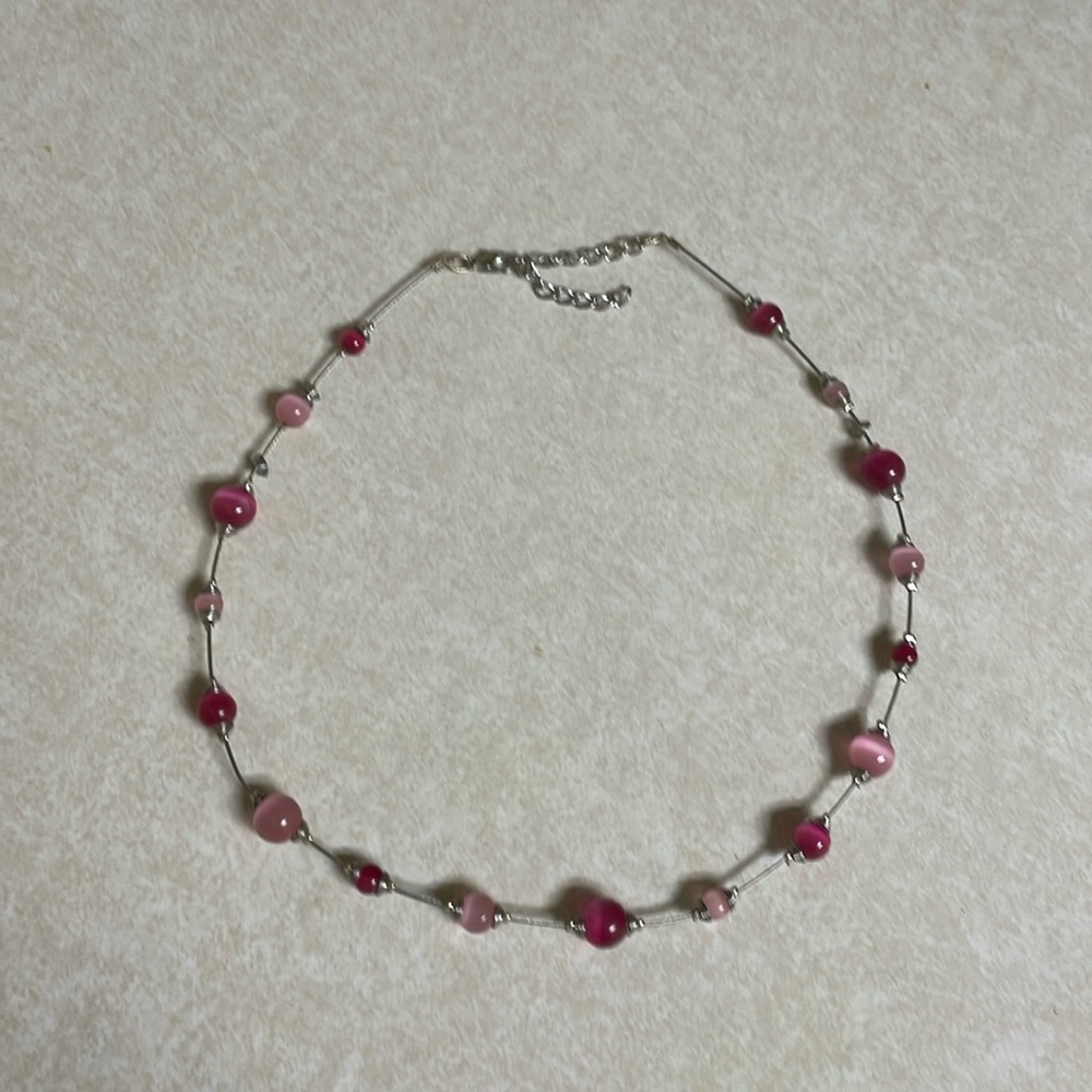 Pink beaded necklace - One Size